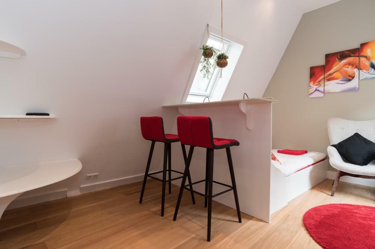 Saint Claire Studio'S Amsterdam Exterior photo