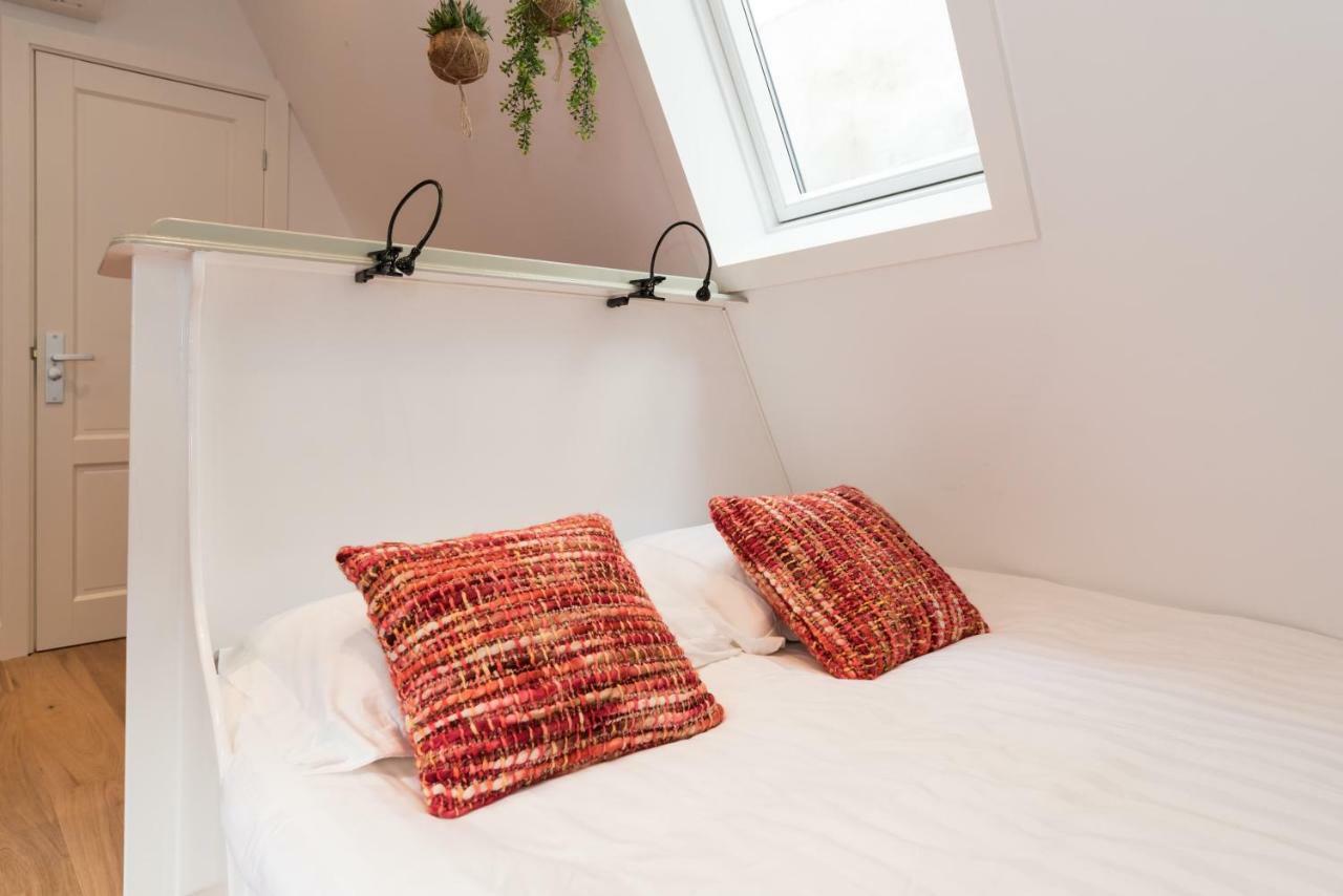 Saint Claire Studio'S Amsterdam Exterior photo