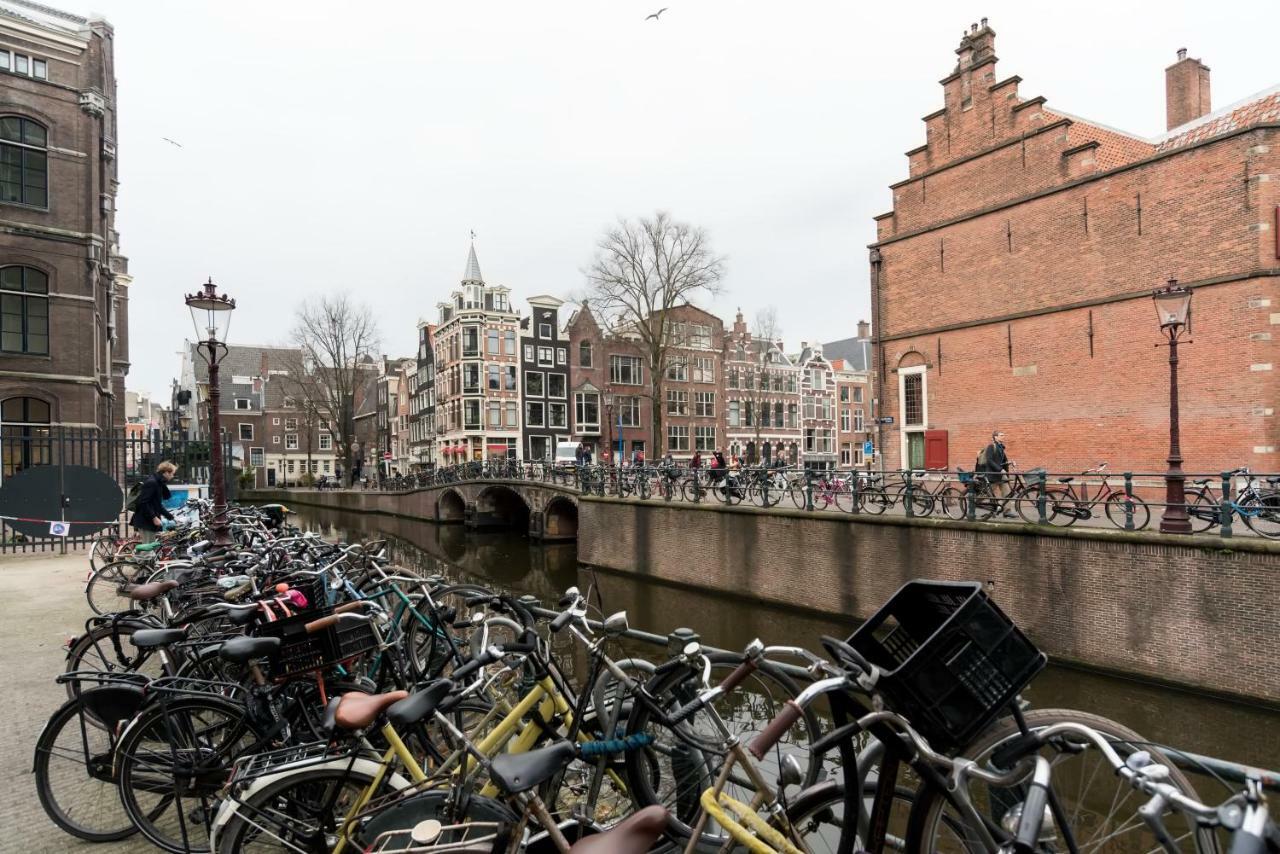 Saint Claire Studio'S Amsterdam Exterior photo